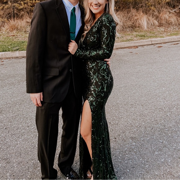 Windsor Green Sequin Dress - Picture 2 of 4